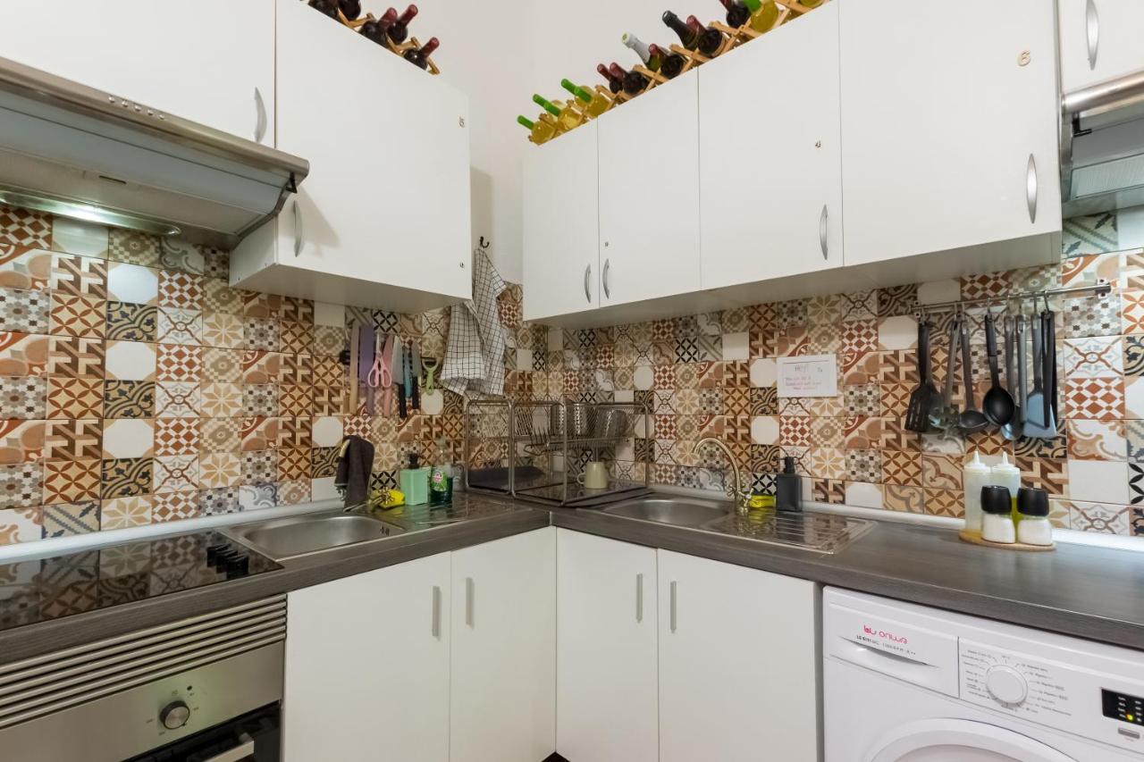 Social - Kitchen Home - Apartment Madrid Bagian luar foto