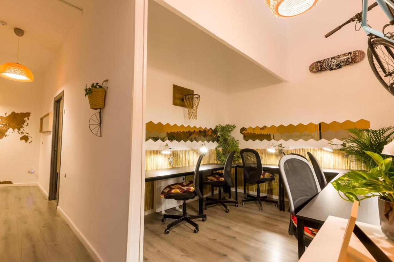 Social - Kitchen Home - Apartment Madrid Bagian luar foto
